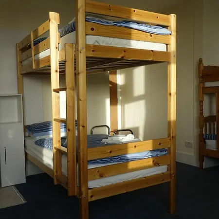 Longbeach- Adults Only Newquay (Cornwall)